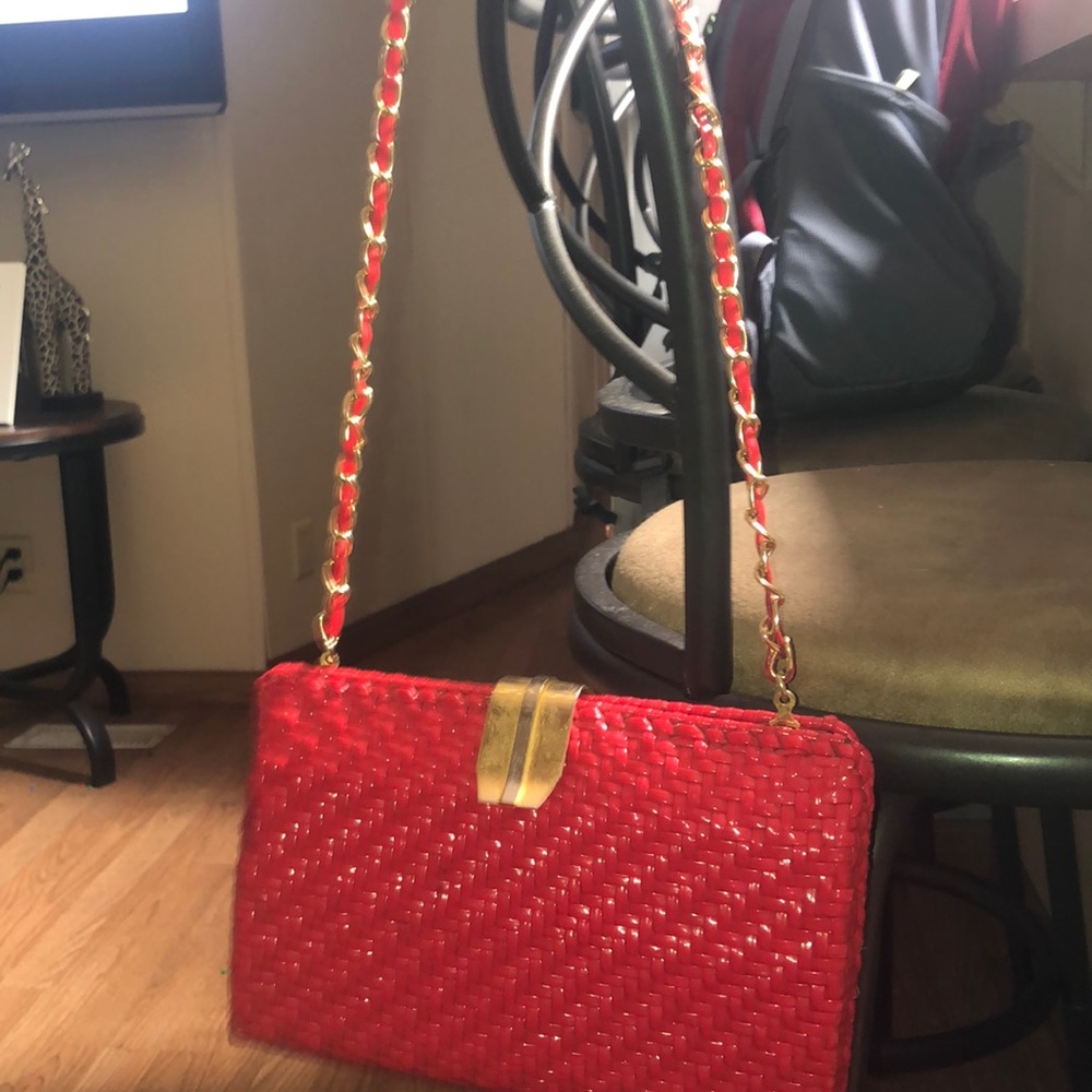A red bag!